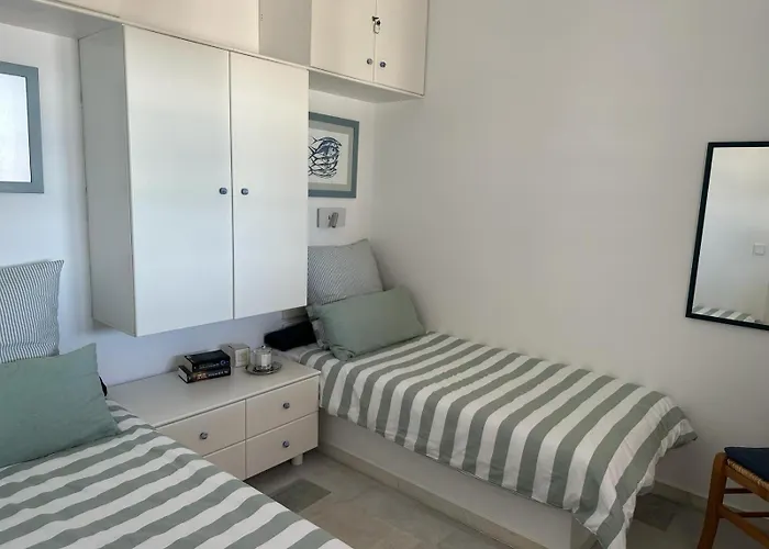 Mit Atemberaubendem Meerblick, Privatem Pool Und Whirlpool Aliko Beach