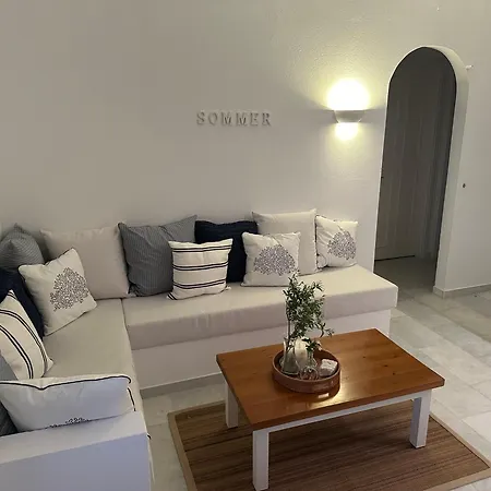 Mit Atemberaubendem Meerblick, Privatem Pool Und Whirlpool Ferienhaus *